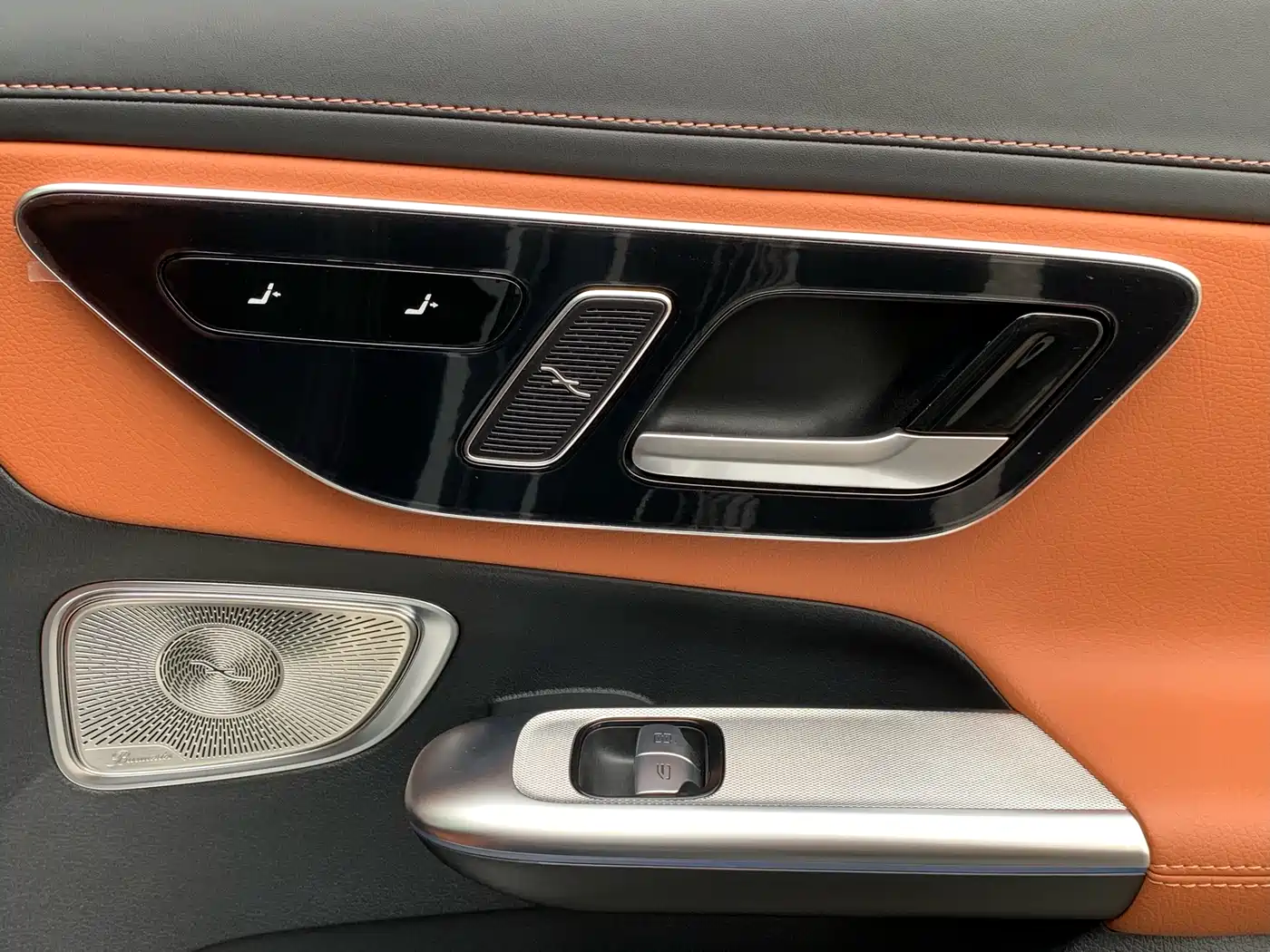 Mercedes-Benz GLC 2024 GLC 300 L 4MATIC Luxury 5-seater фото 30