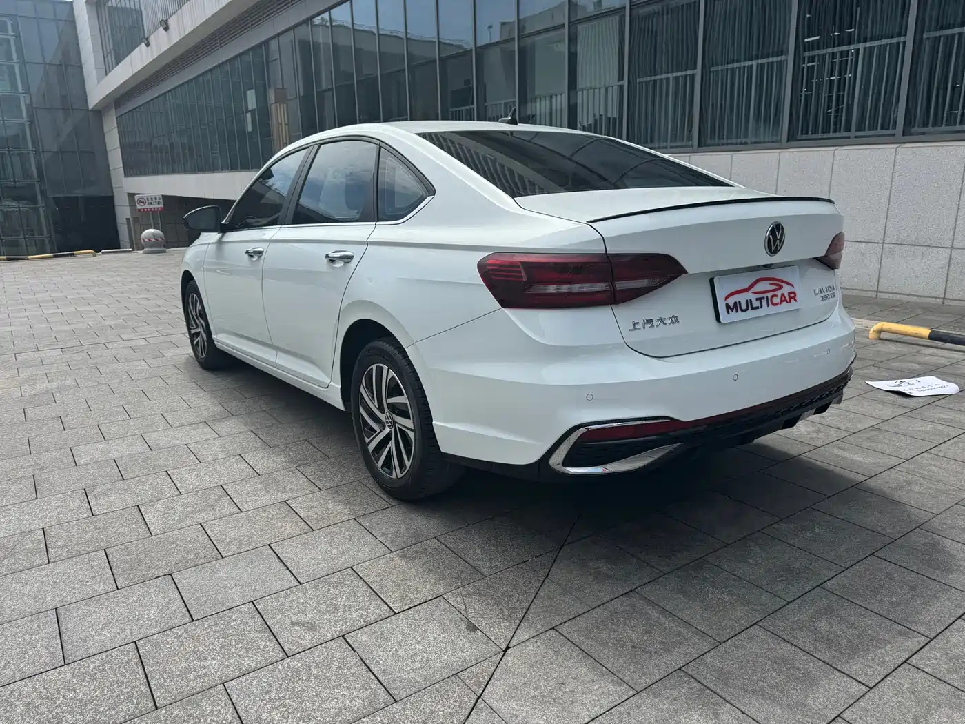 Volkswagen Lavida 2023 280TSI DSG Starlight Comfort Edition фото 9