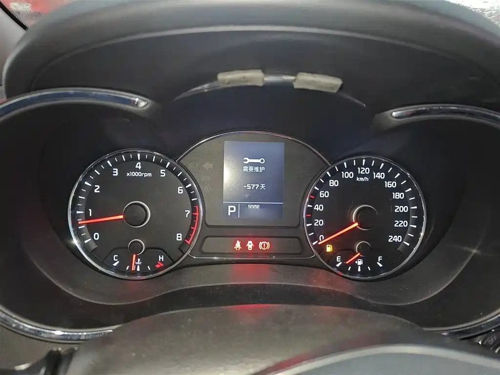 Kia K3 2015 1.6L Automatic GLS фото 4