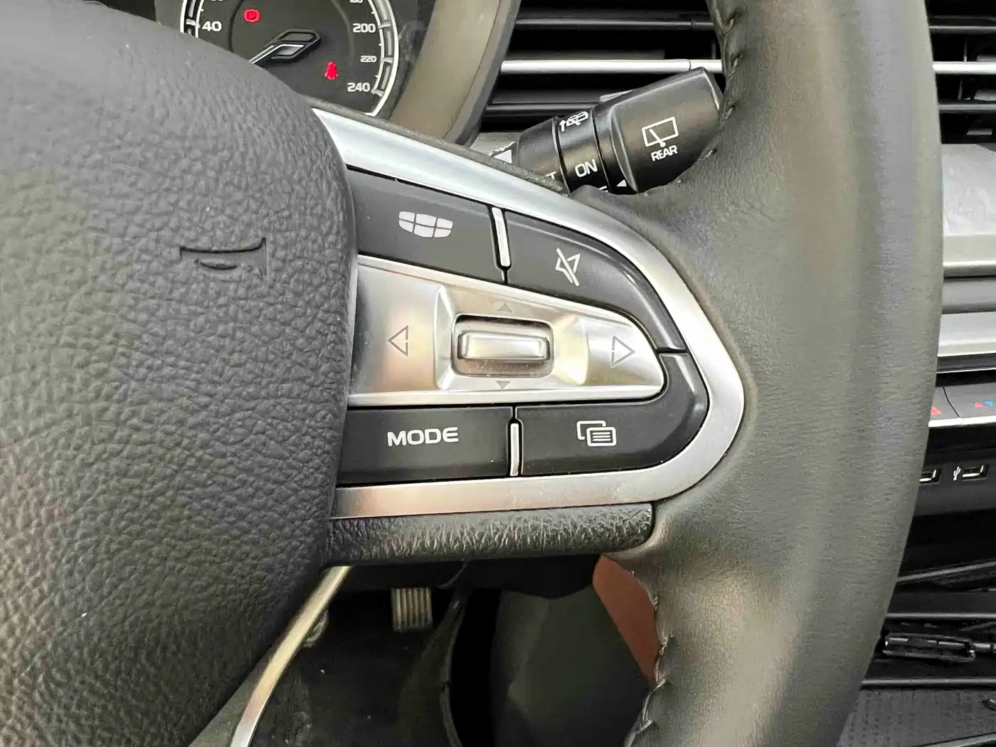 Geely Emgrand X6 2023 2021 Model PRO 1.4T Automatic Premium