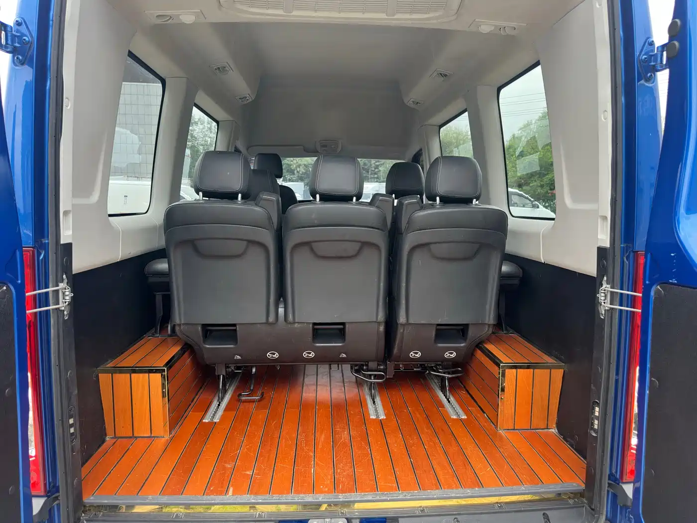 Iveco Daily 2019 2020 3.0T Automatic Chaorui Short Wheelbase High Roof F1C