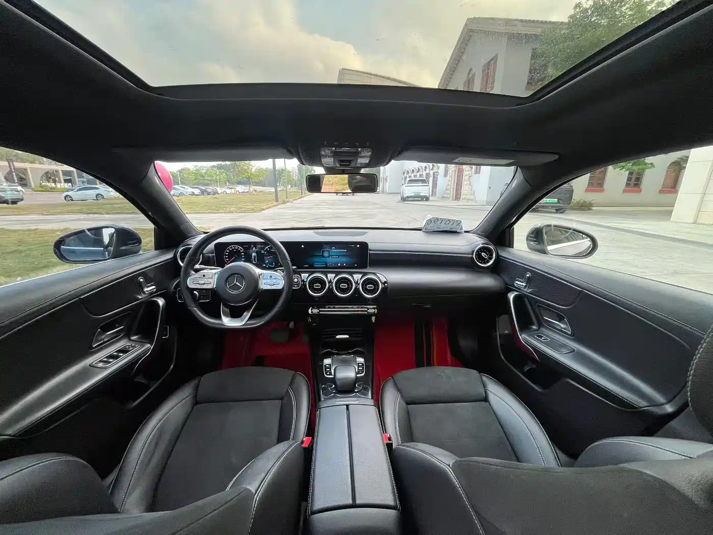Mercedes-Benz A-Class 2019 A 200 L Sport Sedan фото 9