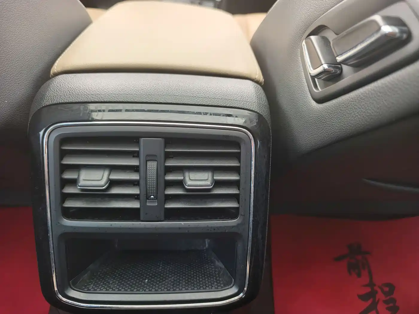 Volkswagen Passat 2022 330TSI Elite Edition фото 15
