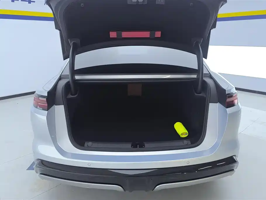 BYD Han L 2025 EV AWD LiDAR Flagship фото 4