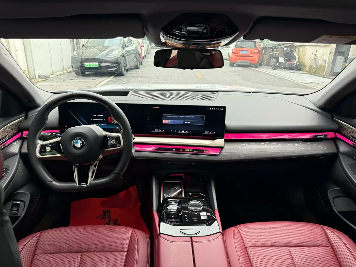 BMW 5 Series 2024 530Li Premium M Sport Package фото 4