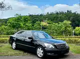 Фото 13 - Lexus LS