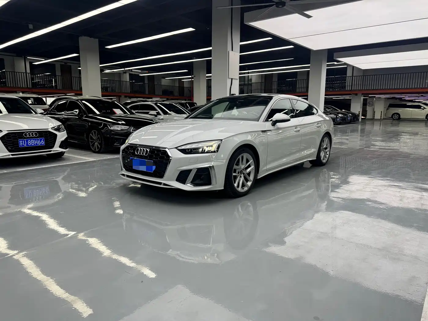 Фото 1 - Audi A5 (Import)