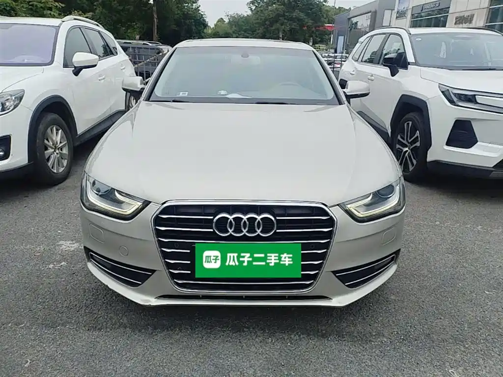 Audi A4L 2016 35 TFSI Automatic Comfort фото 5