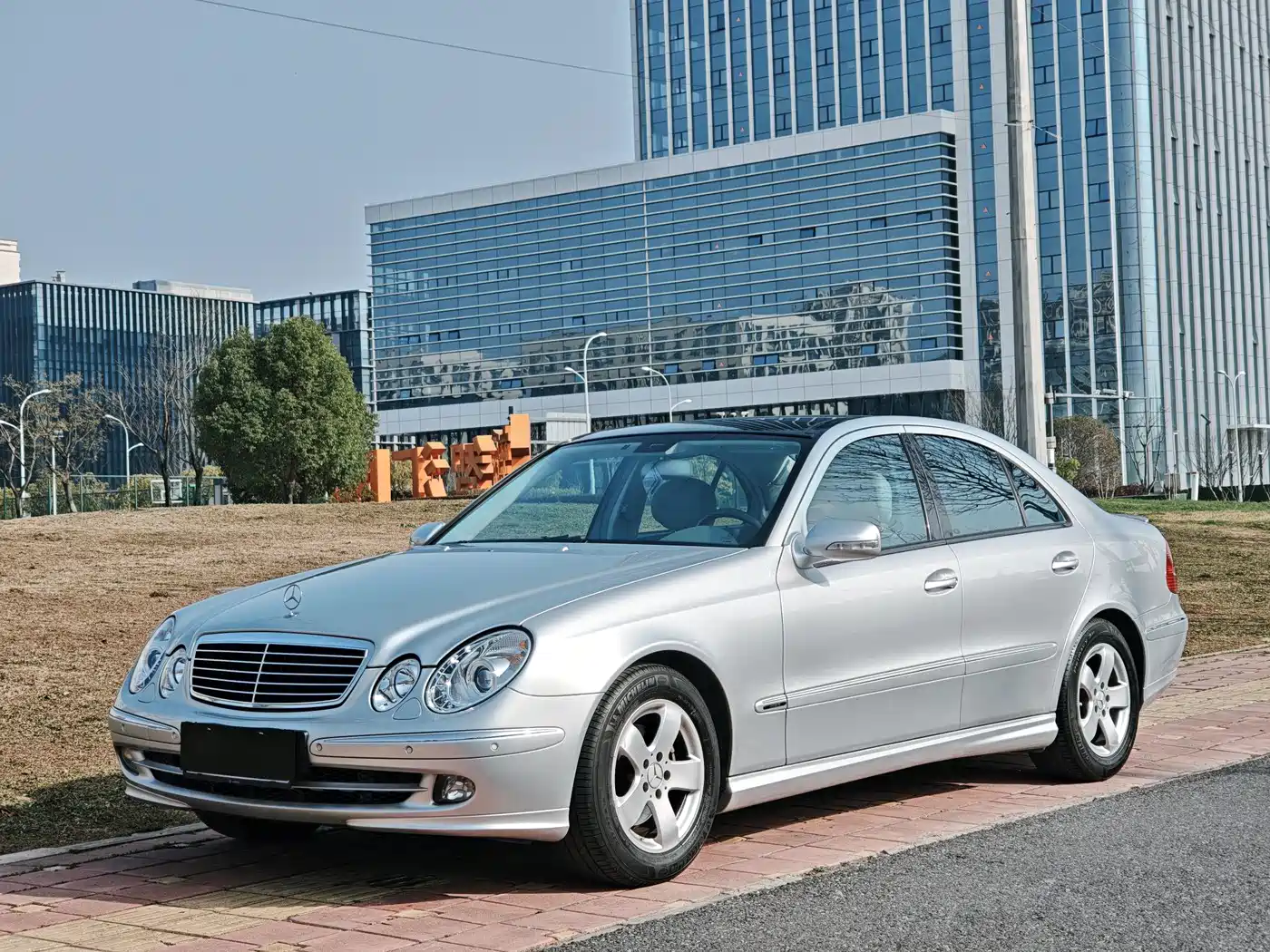 Mercedes-Benz E-Class 2005 E 280