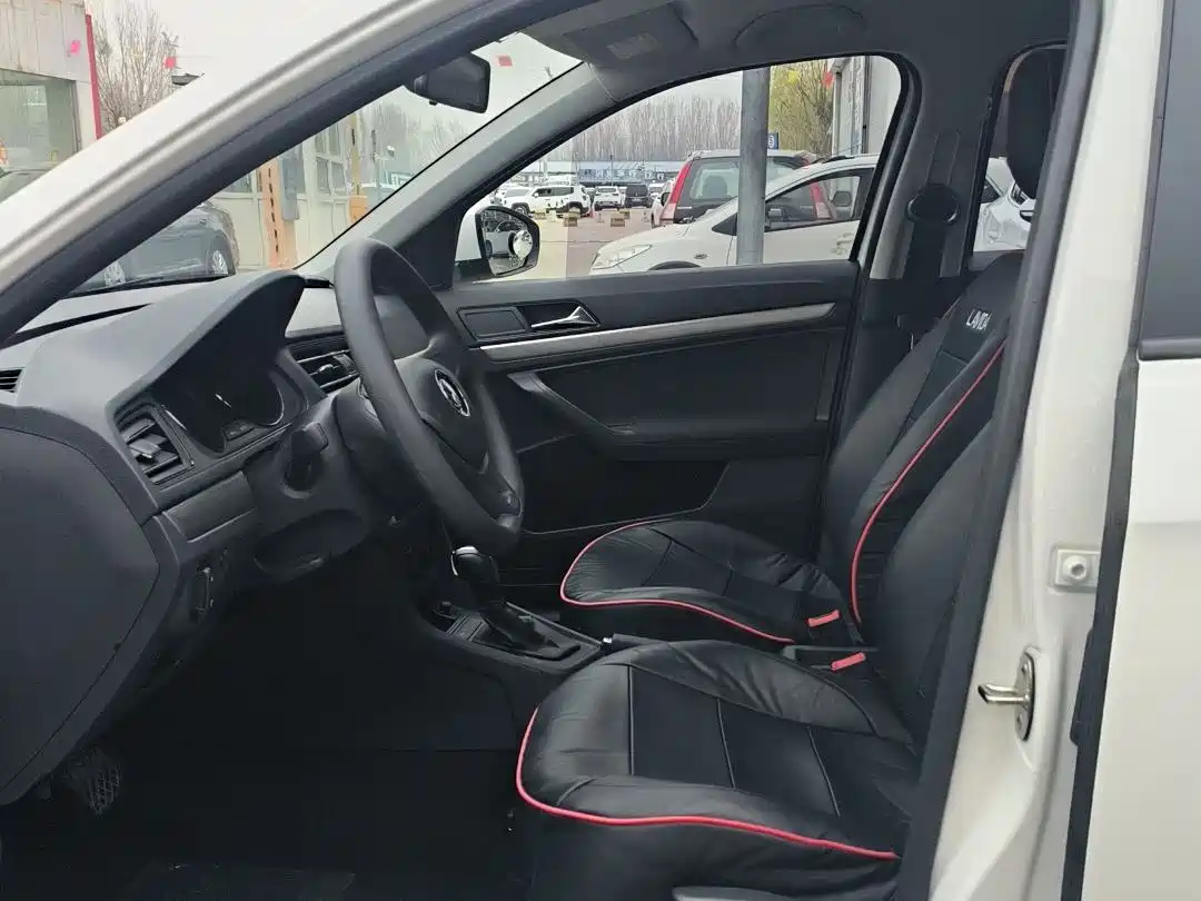 Volkswagen Lavida 2019 Lavida Start 1.5L Auto Trend (China VI) фото 9