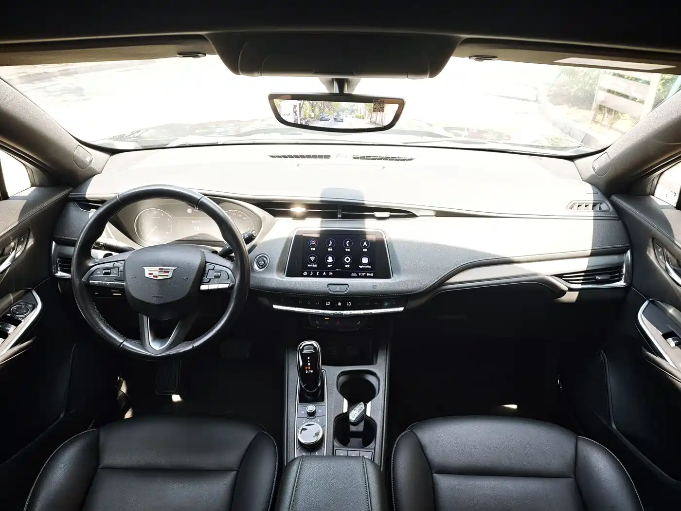 Cadillac XT4 2020 Facelift 28T 2WD Leading фото 14