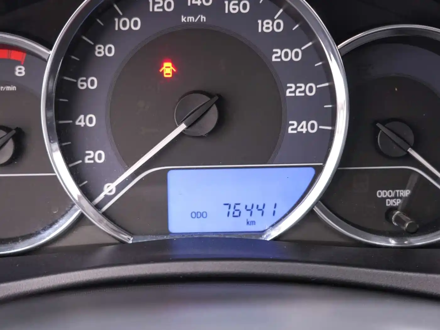 Toyota Levin 2017 Facelift 185T CVT Elite (China V) фото 14