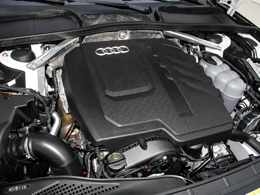Audi A4L 2025 2 Million Celebration Edition 40 TFSI Luxury Dynamic фото 27