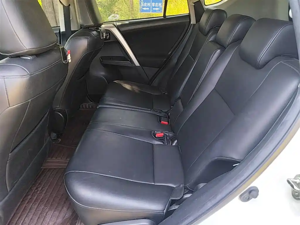 Toyota RAV4 Rongfang 2019 2.0L CVT 2WD Pioneer Edition China VI фото 17