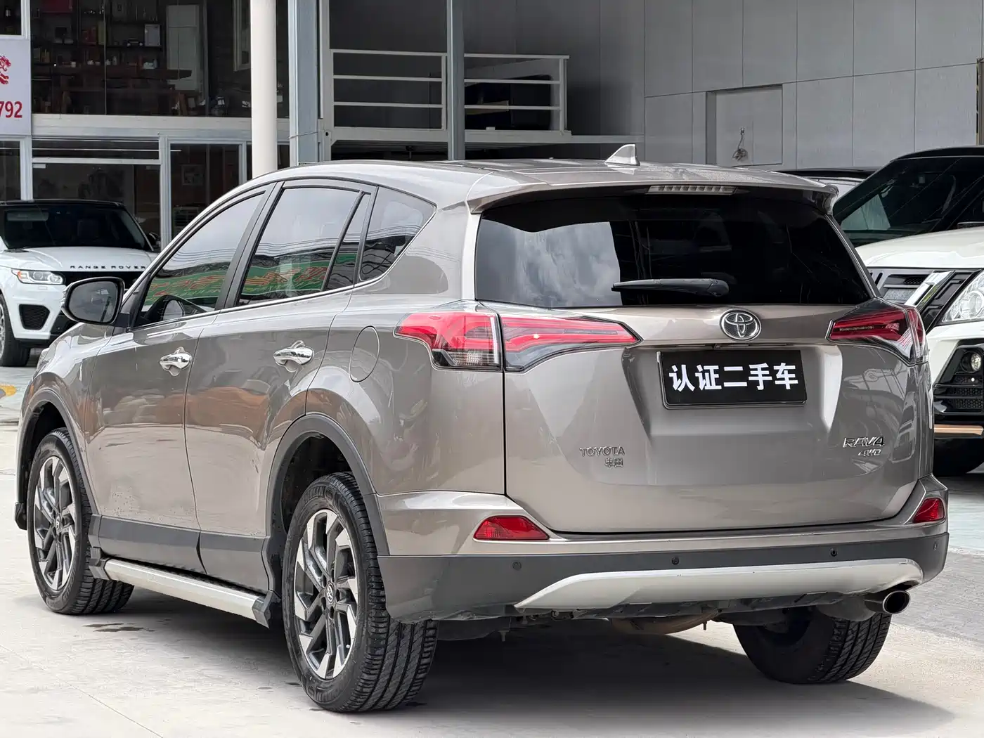 Toyota RAV4 Rongfang 2018 2.5L Automatic 4WD Elite i Edition фото 4