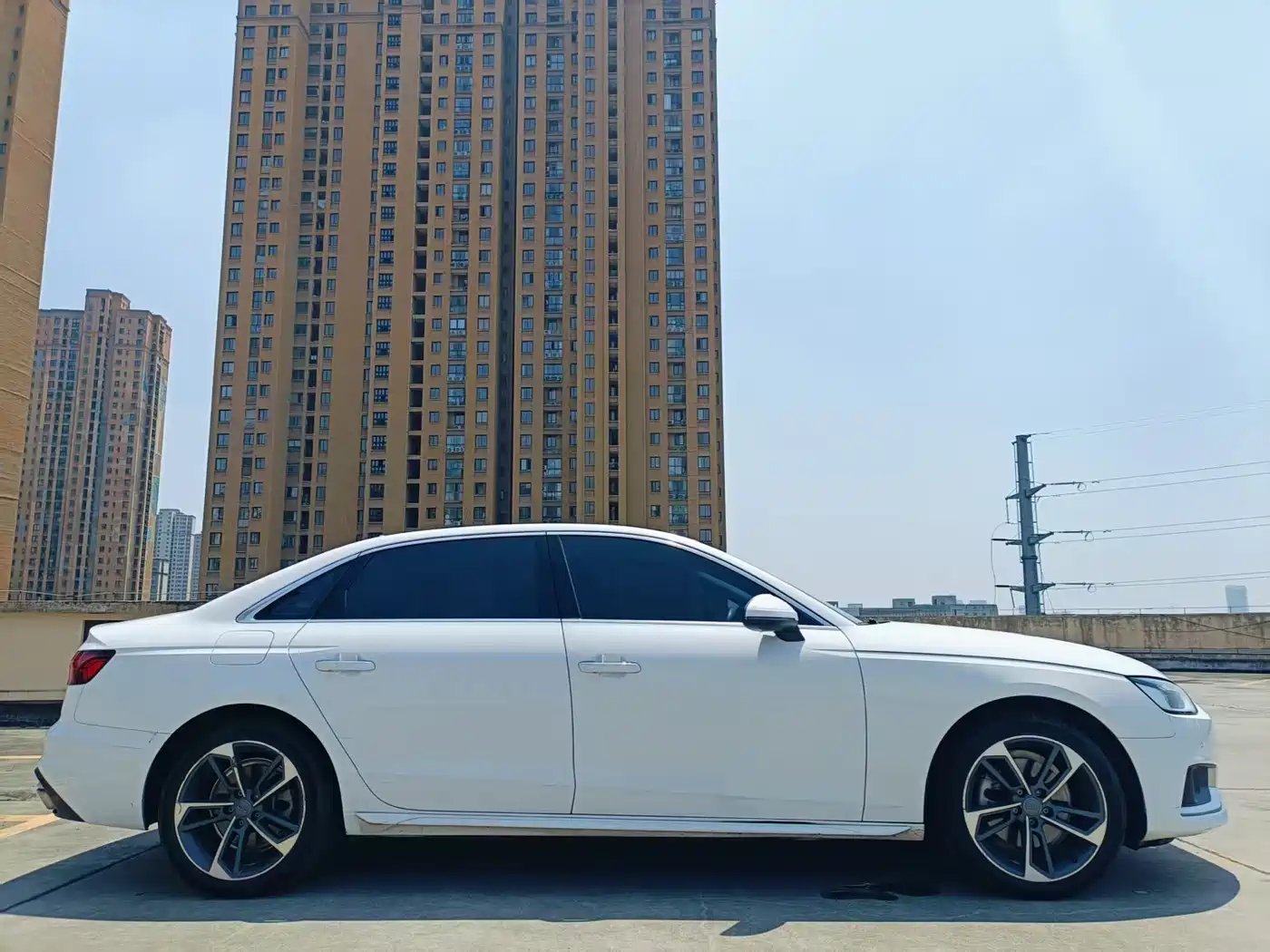 Audi A4L 2022 40 TFSI Fashion Elegance фото 3