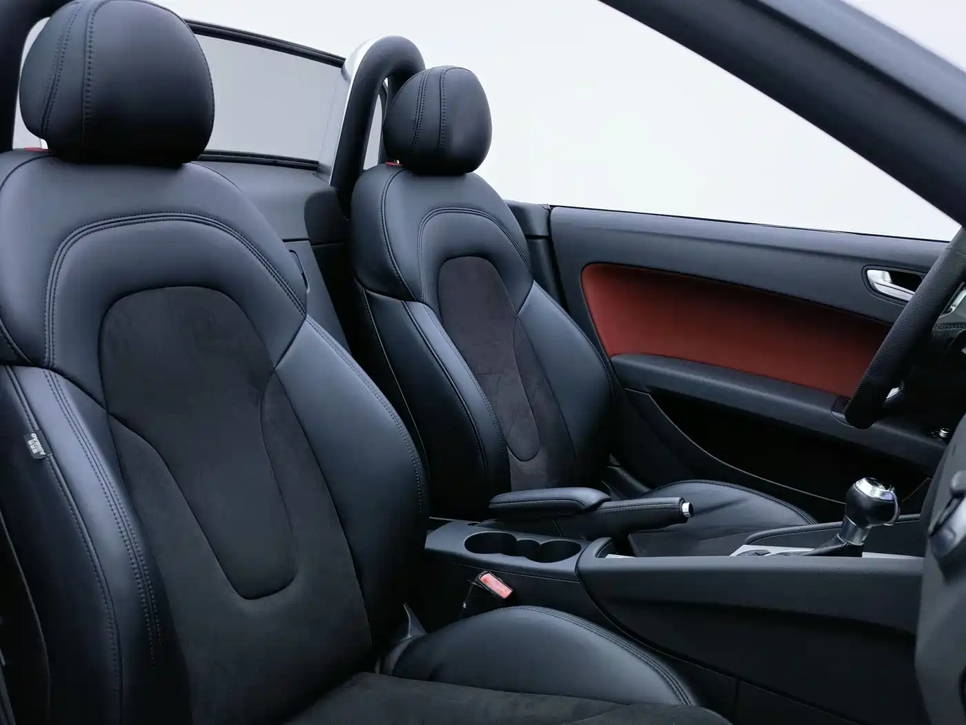Audi TT 2013 TT Roadster 45 TFSI фото 7