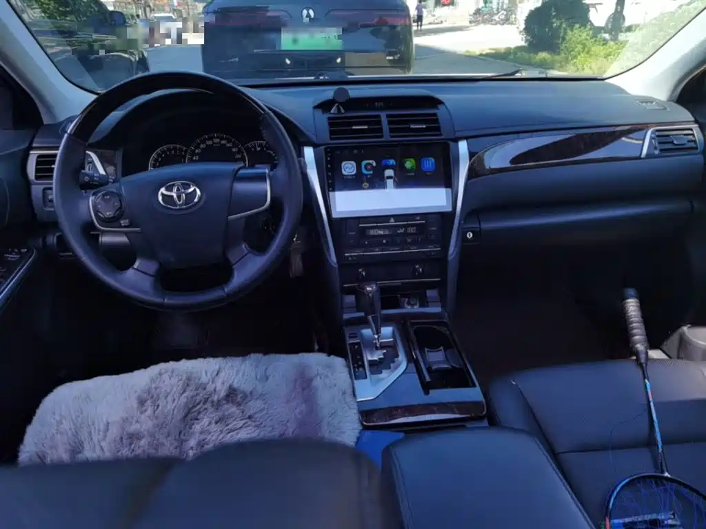 Toyota Camry 2015 2.0G Leading Edition фото 6