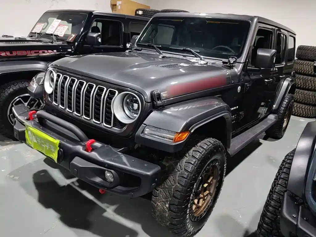 Jeep Wrangler 2024 Model 2.0T Sahara Four-Door Version