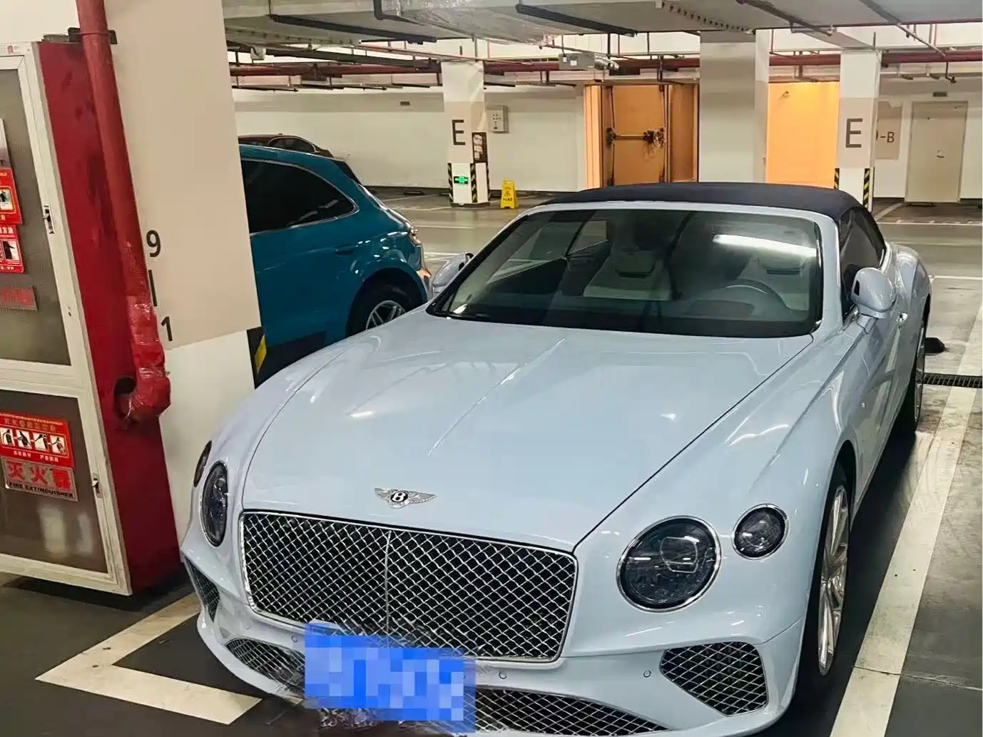 Фото 1 - Bentley Continental