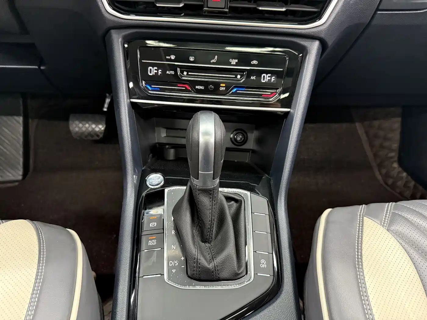 Volkswagen Tharu 2024 300TSI 2WD Bright Moon Edition фото 22