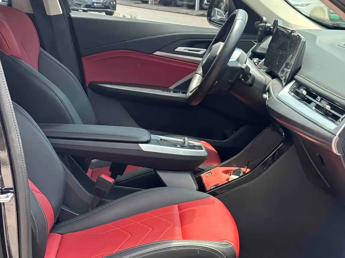 BMW iX1 2023 eDrive25L M Sport Package фото 4