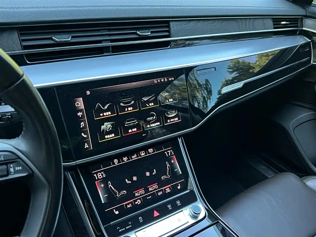 Audi A8 2019 A8L 50 TFSI quattro Comfort фото 7