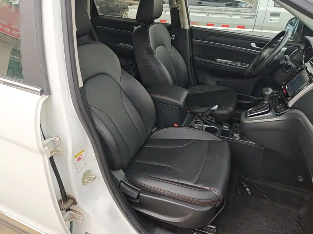 Photo 25 - Haval H6