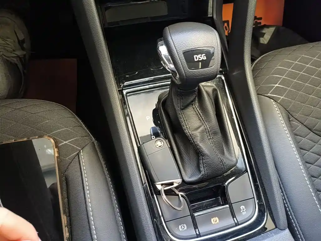 Škoda Kodiaq 2018 TSI330 5-seat FWD Comfort фото 14