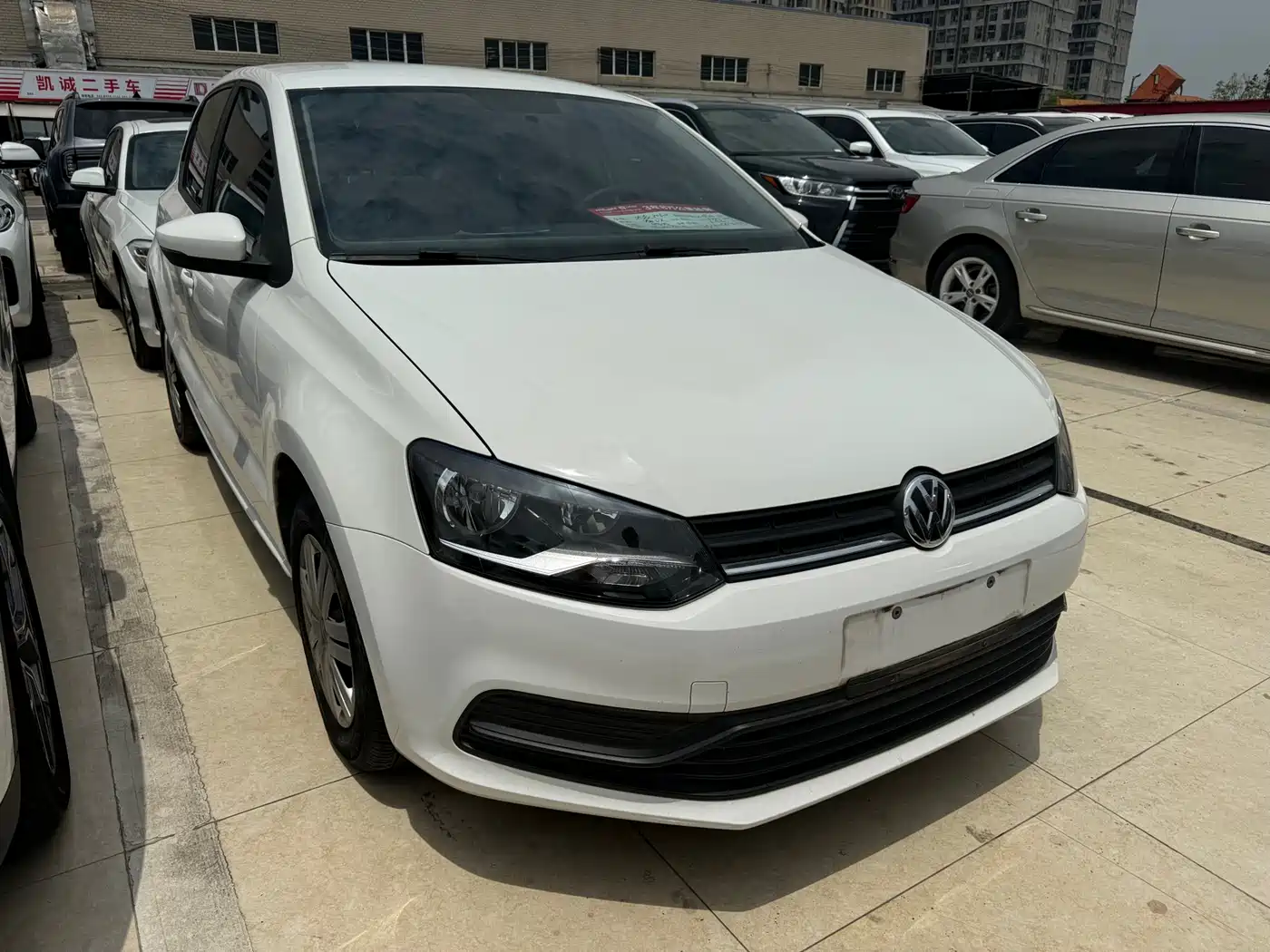 Volkswagen Polo 2018 1.5L Auto Safe Drive фото 3