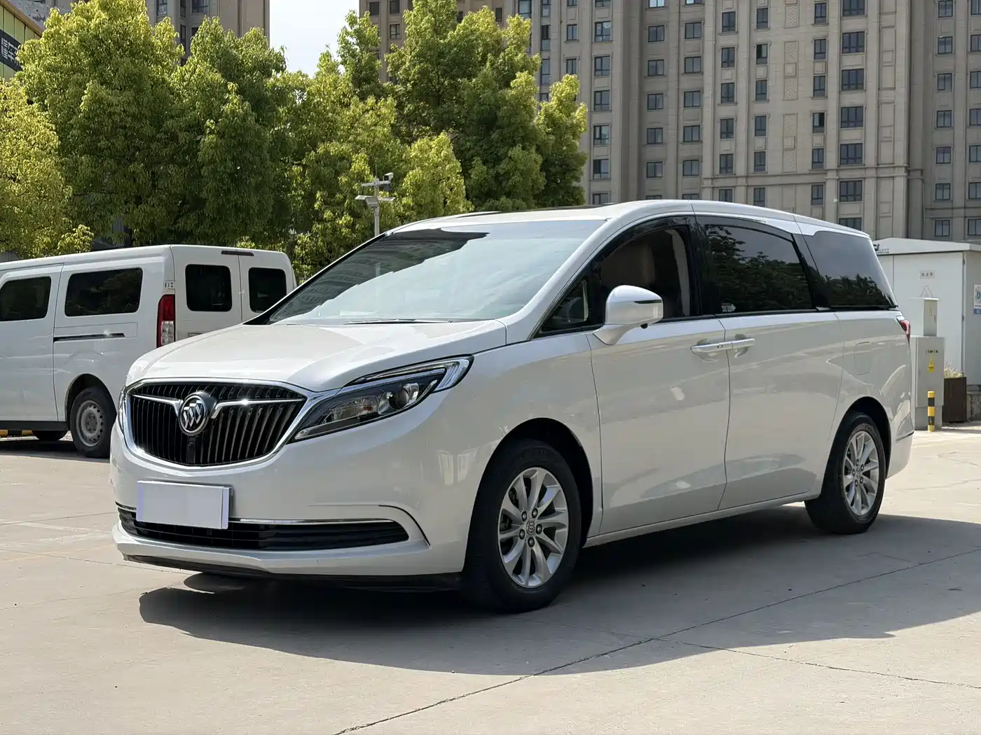 Buick GL8 2017 ES 28T Comfort Type China V