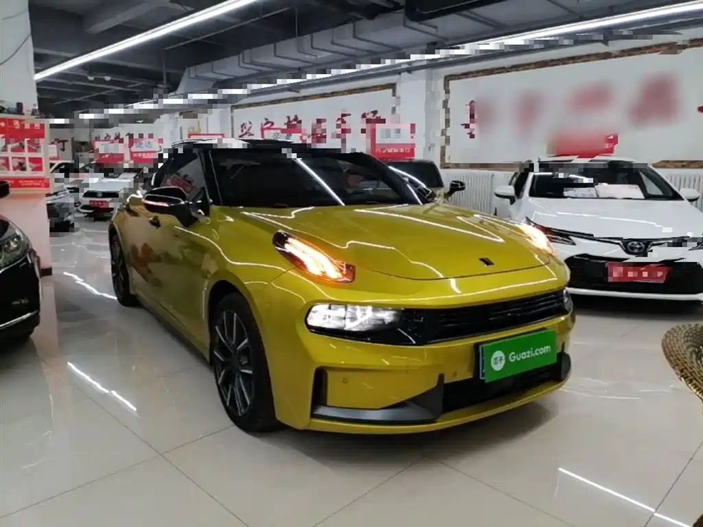 Lynk & Co 03 2022 03+ 2.0TD Auto Wind Rider Edition фото 4