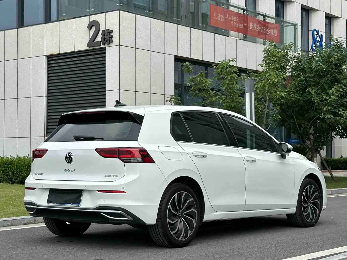 Volkswagen Golf 2023 280TSI DSG Pro фото 29