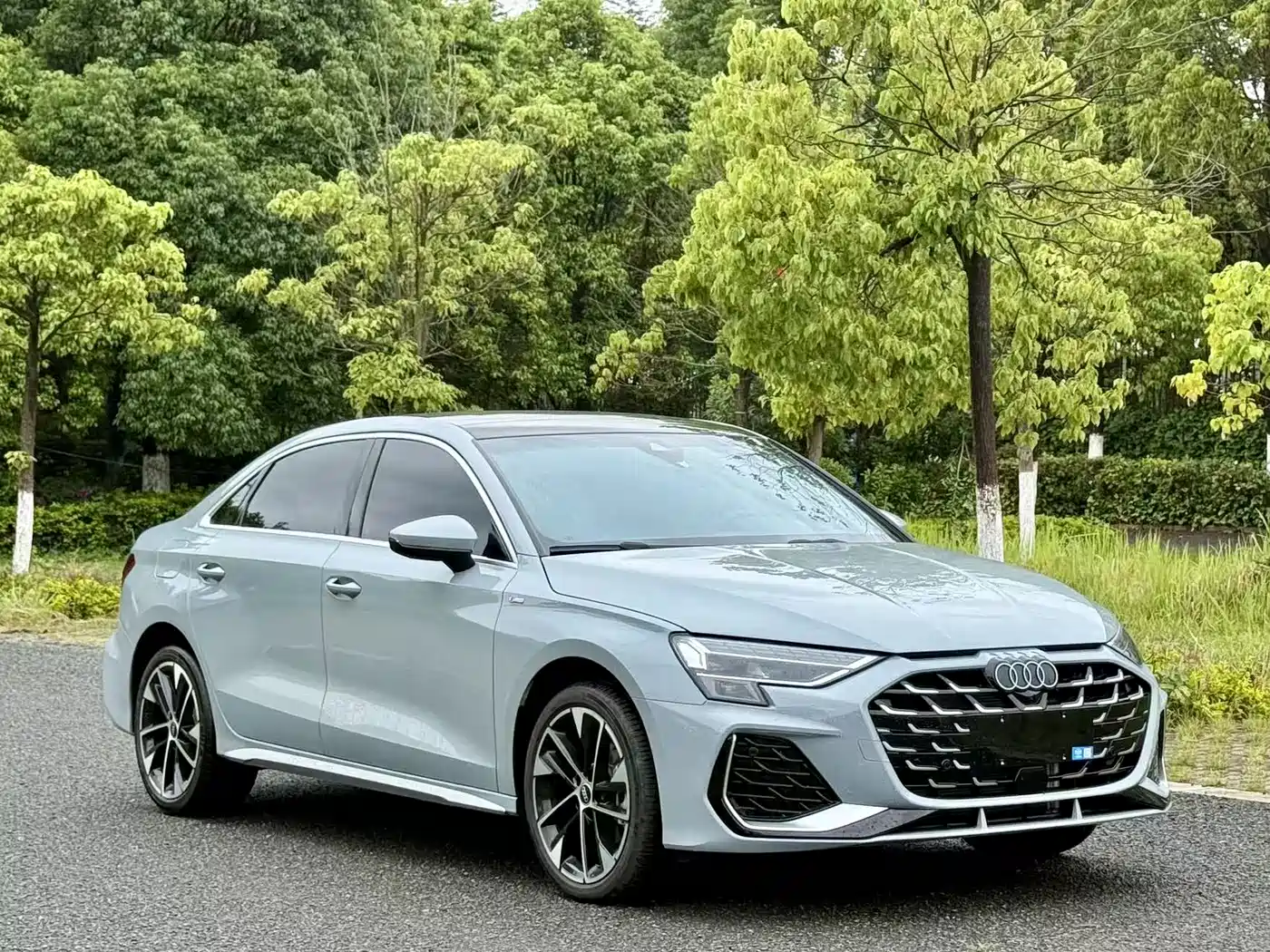 Audi A3 2025 Facelift A3L Limousine 35TFSI Flying Spur Premium фото 3