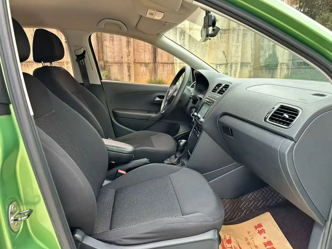 Фото 6 - Volkswagen Polo