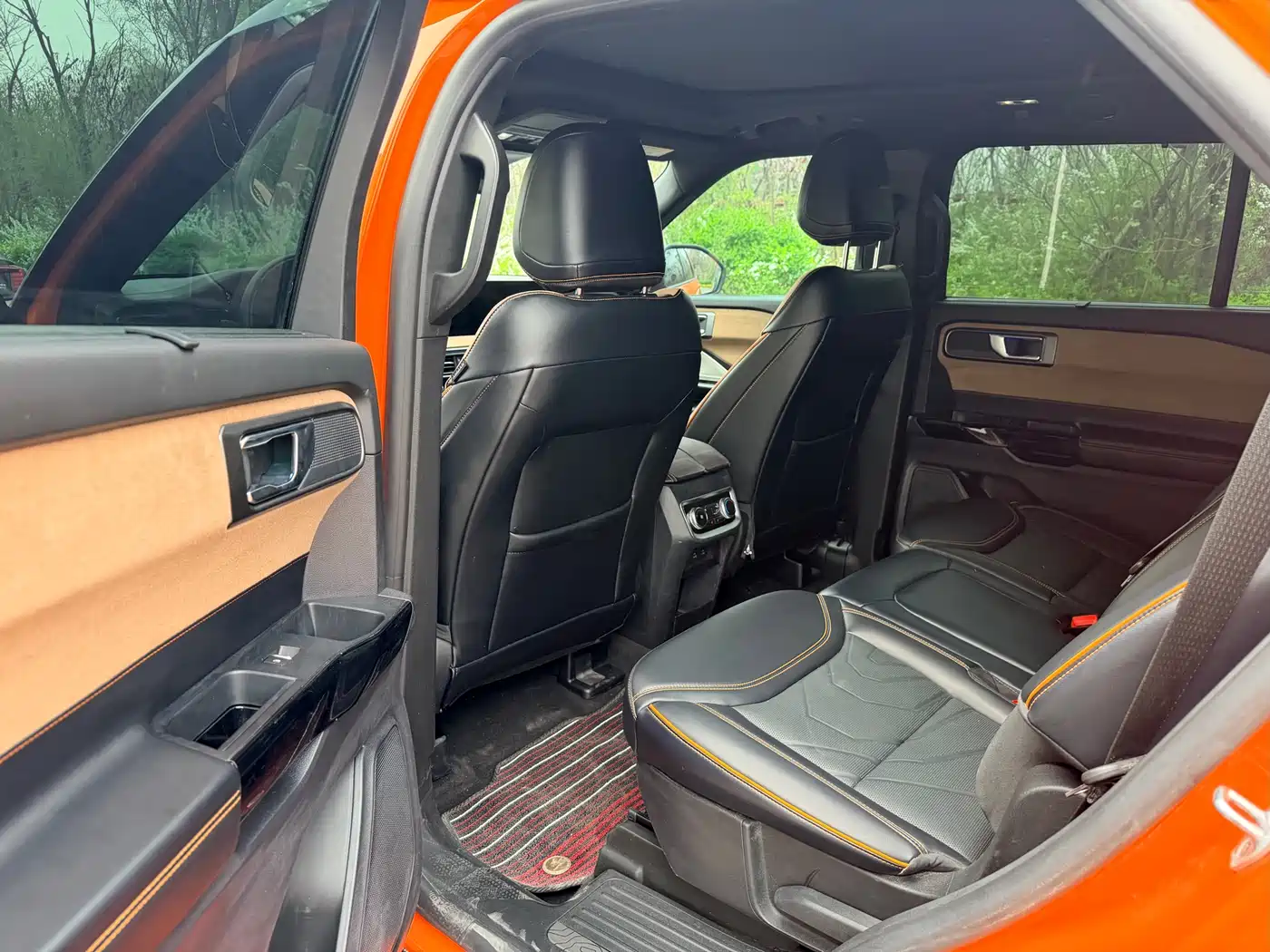 Ford Explorer 2024 2.3T EcoBoost Kunlun Summit Edition 7-Seater фото 6