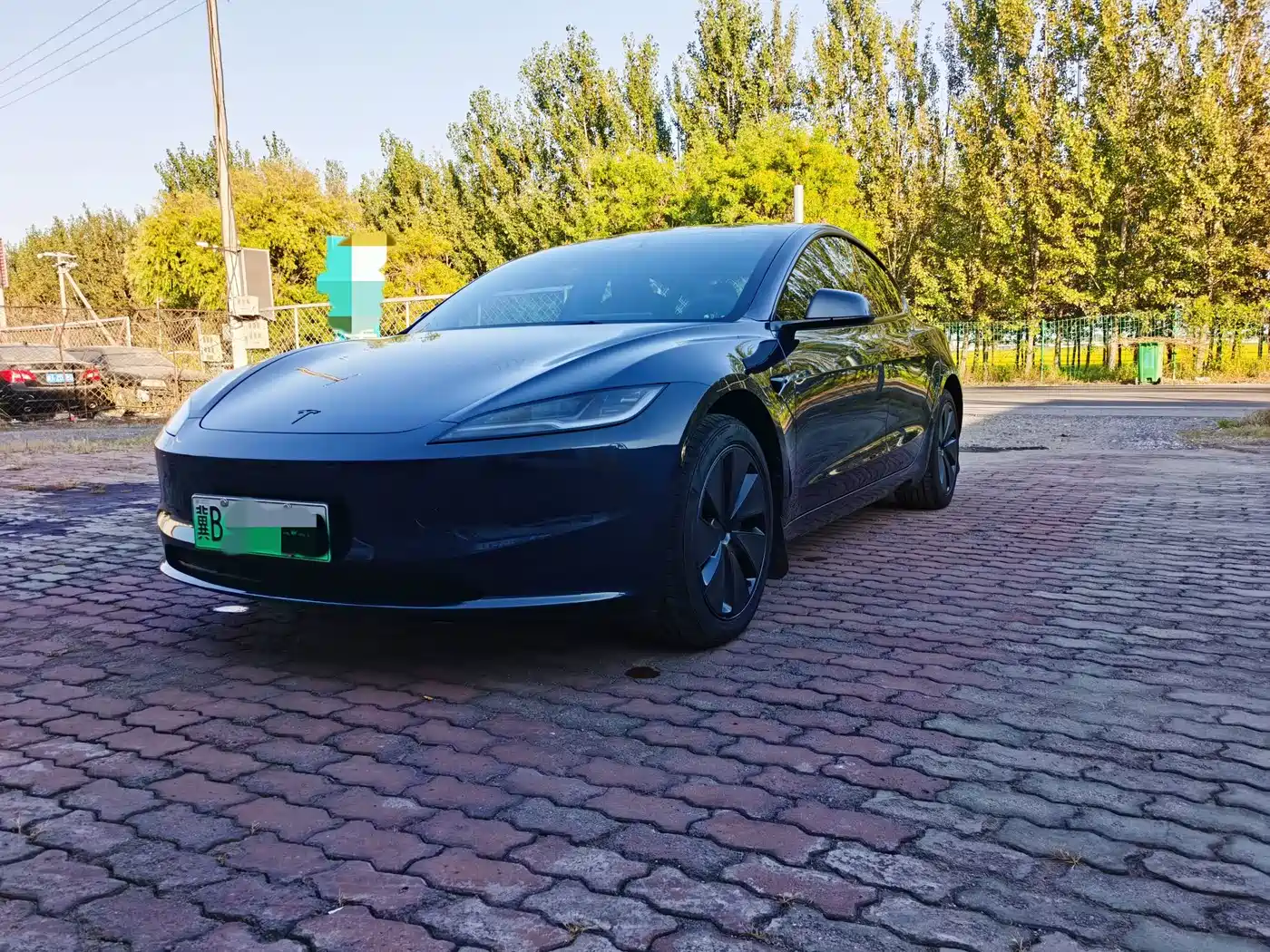 Tesla Model 3 2026 2025 Model Year Facelift Long Range Rear-Wheel Drive