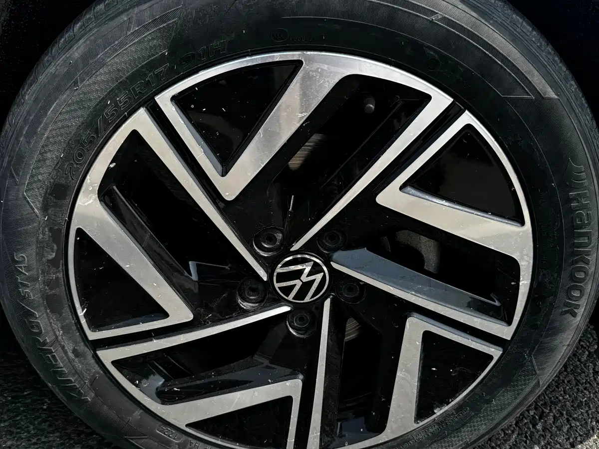 Volkswagen Sagitar 2024 300TSI DSG Surpass Edition фото 22