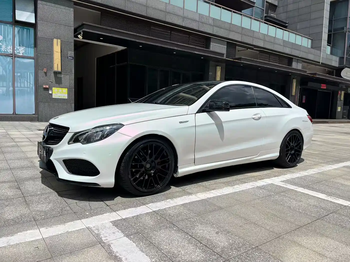 Mercedes-Benz E-Class (Import) 2014 E 260 Coupe фото 3