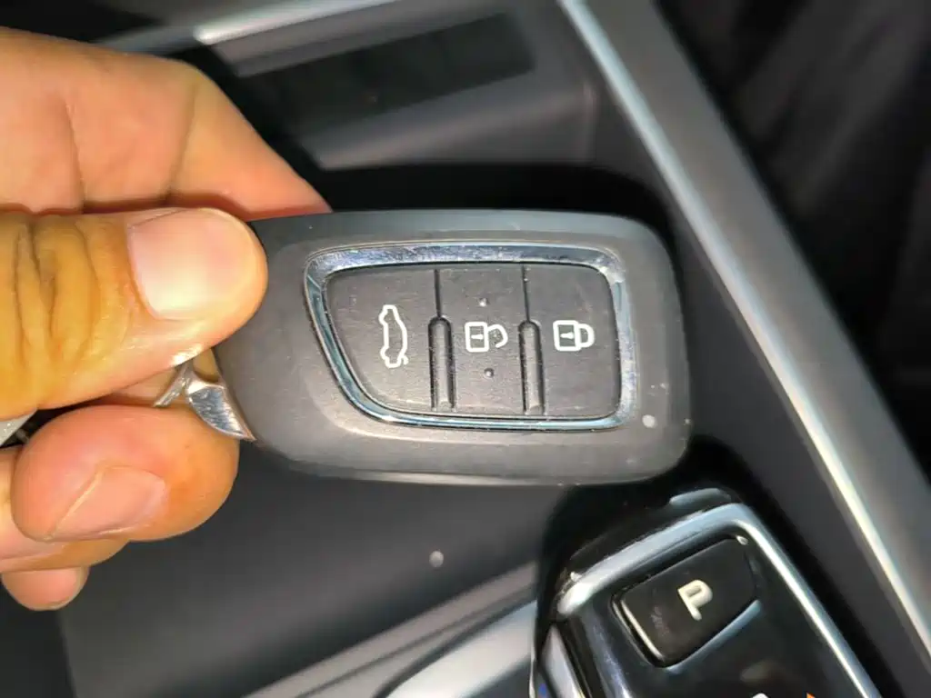 Dongfeng Aeolus Dongfeng Fengshen E70 2026 2021 Facelift II 360H Battery Swap Edition