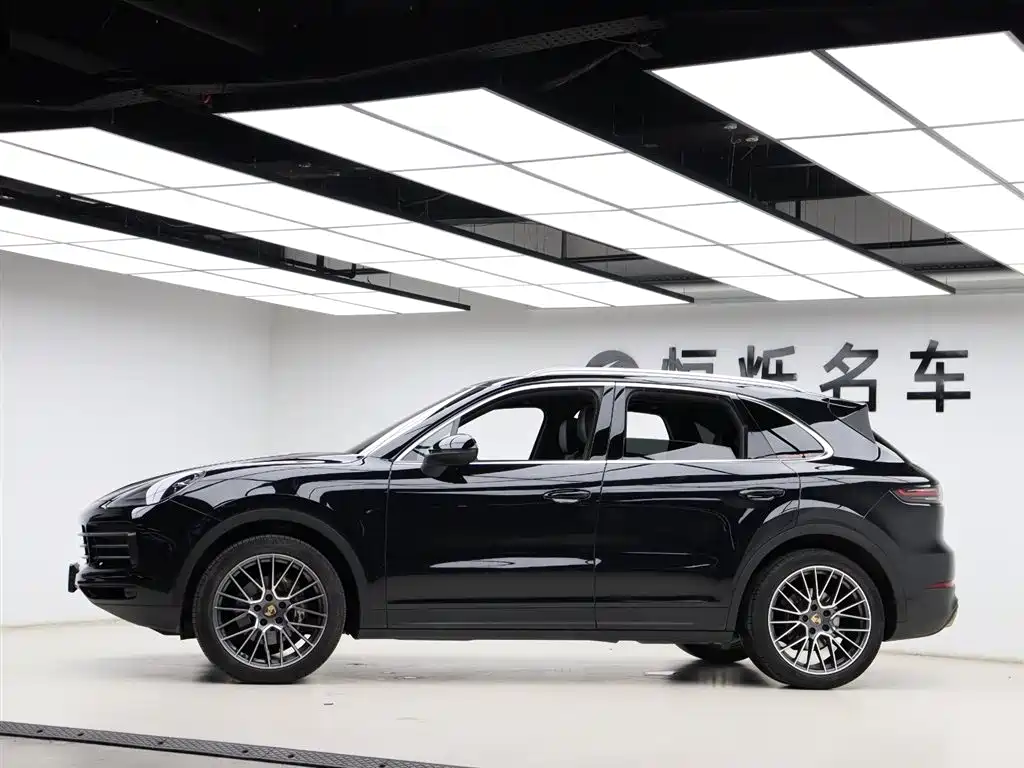 Porsche Cayenne 2018 Cayenne 3.0T фото 33