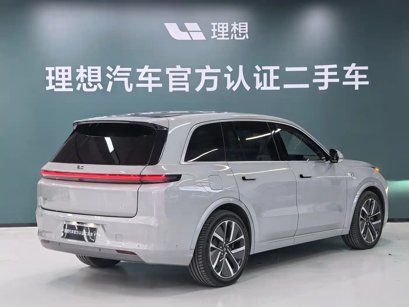 Li Auto IDEAL L8
