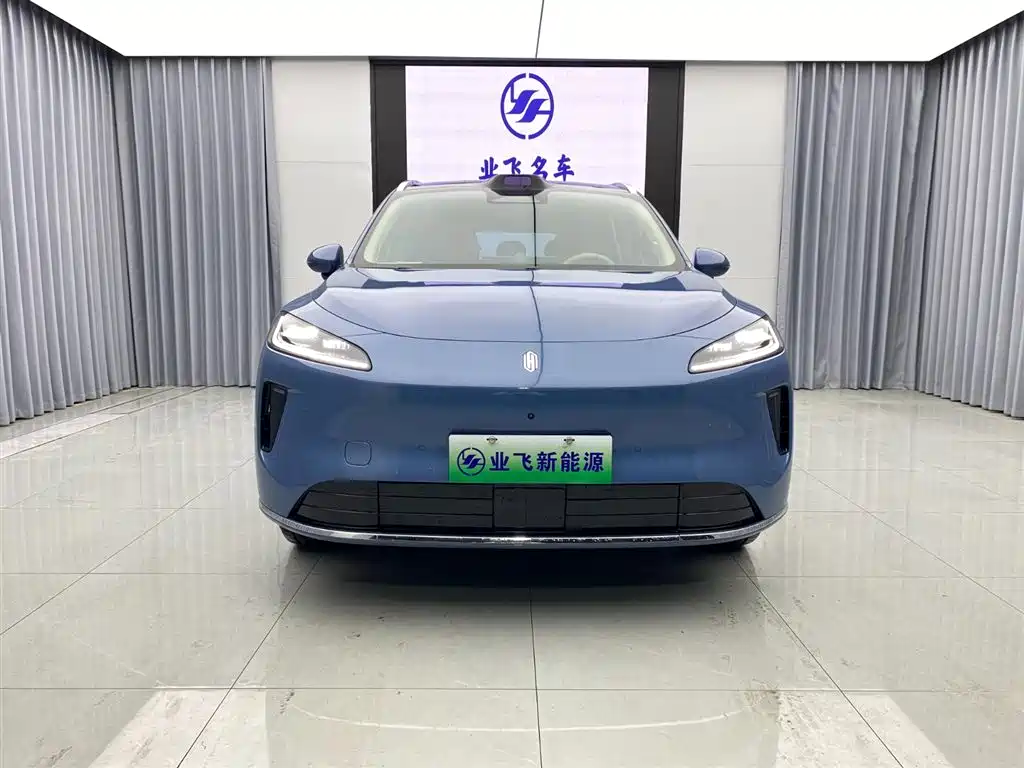 صورة 2 - Shangjie SUV