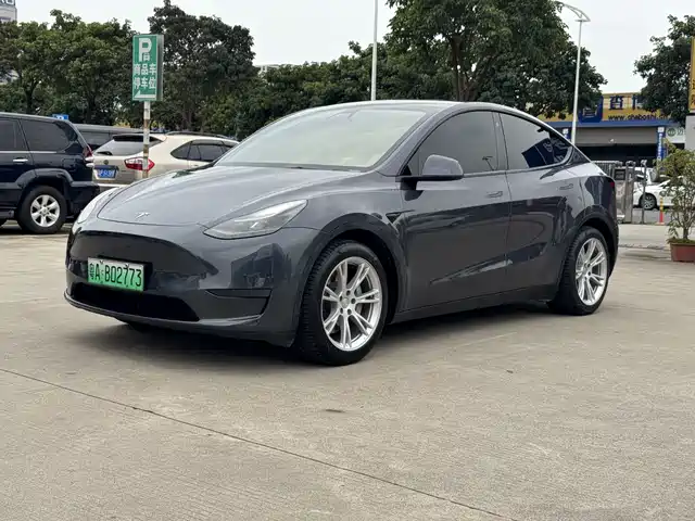 Tesla Model Y 2022 Facelift Rear-Wheel Drive Version