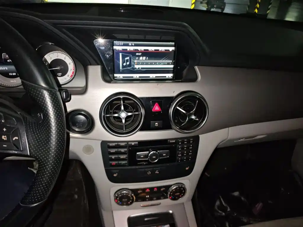 Mercedes-Benz GLK-Class 2015 GLK 300 4MATIC Fashion Ultimate Edition фото 9