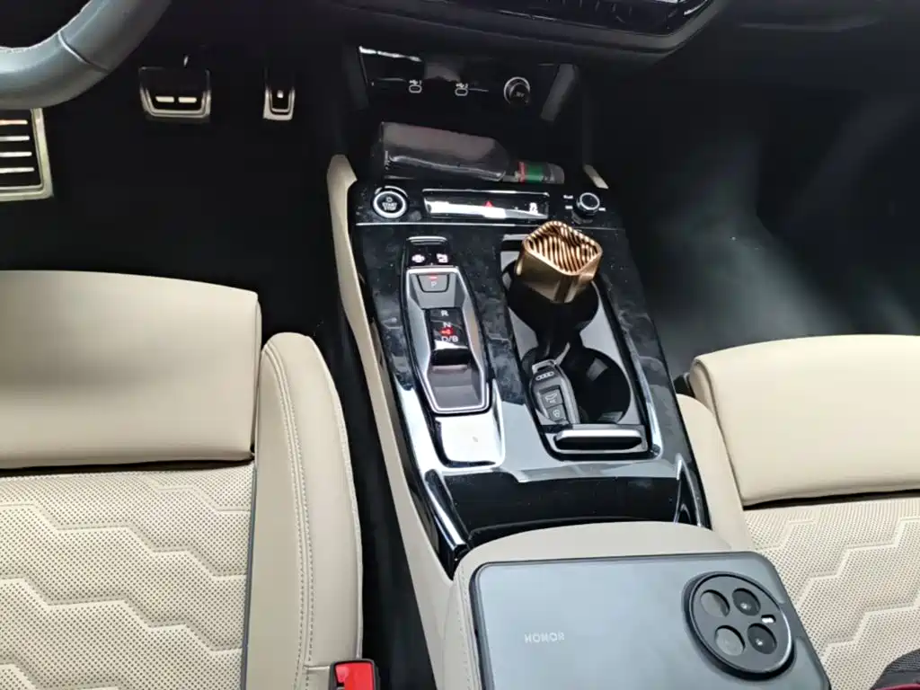 Audi Q6L e-tron 2026 2025 Model Pioneer Edition