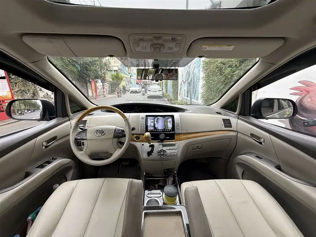 Toyota Previa 2006 Model 2.4L 7-Seater Luxury Edition фото 5