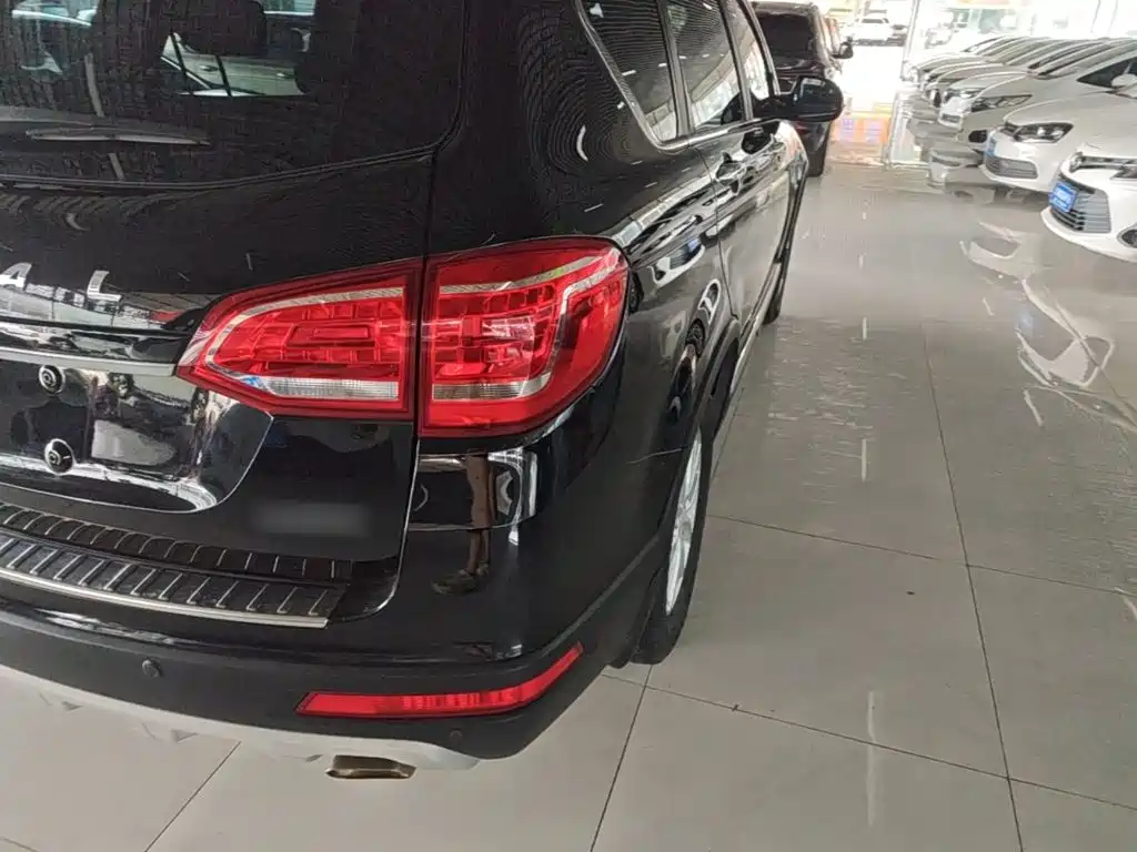 Фото 8 - Haval H6