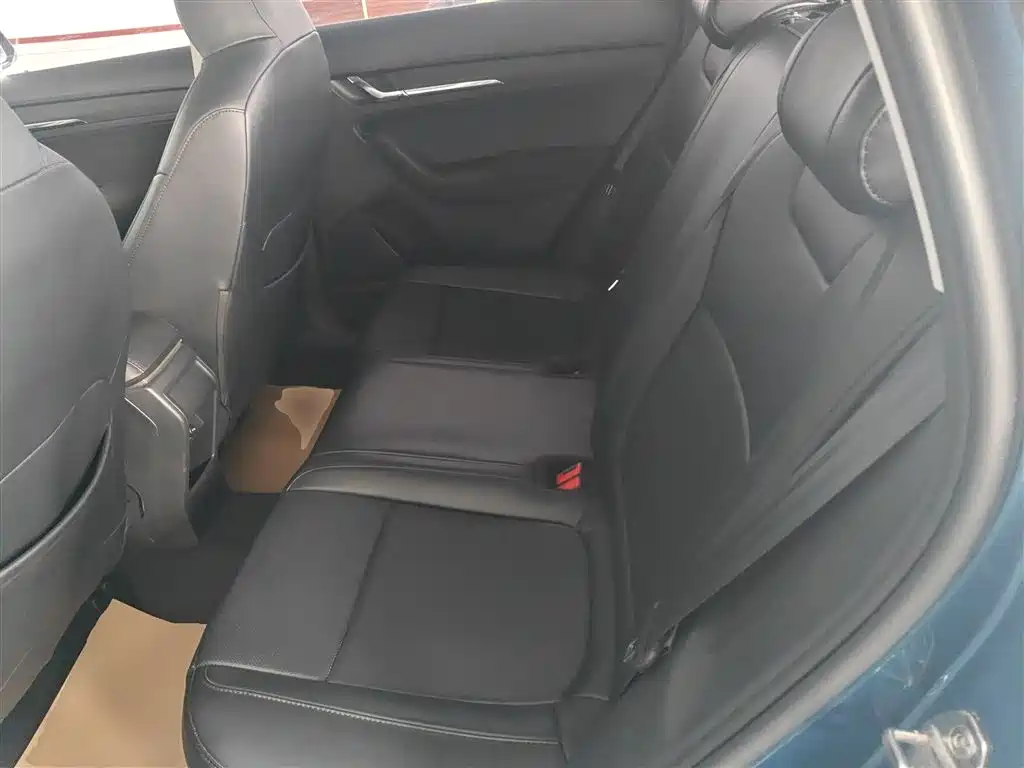 Škoda Kamiq 2018 1.5L Auto Standard Edition China V фото 17