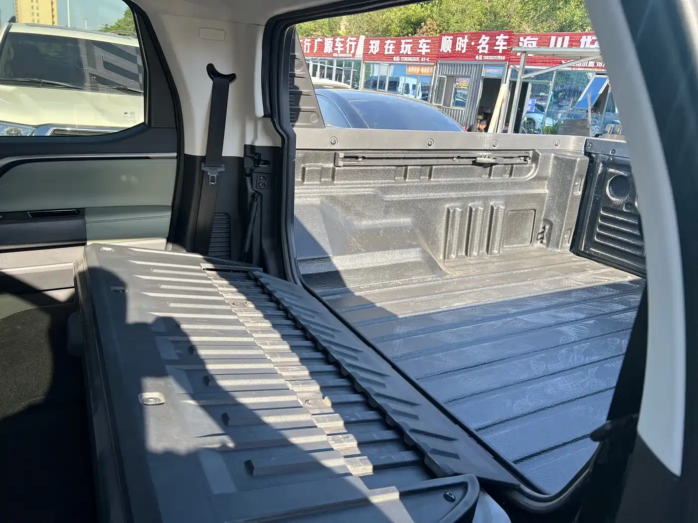 SAIC Maxus Interstellar X 2025 2.5T Flagship Edition фото 10
